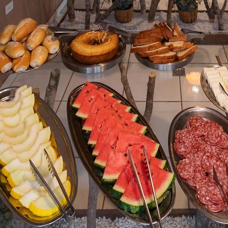 Pantanal Jungle Lodge Passo do Lontra Ngoại thất bức ảnh
